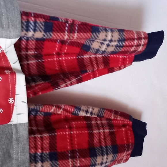 Toddler Bundle 2 fleece 2 piece set unisex size 2t Christmas pajamas - Picture 3 of 6